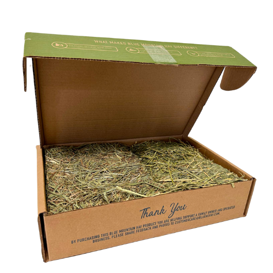Blue Mountain Hay Young Pet Blend Hay 5 lb box